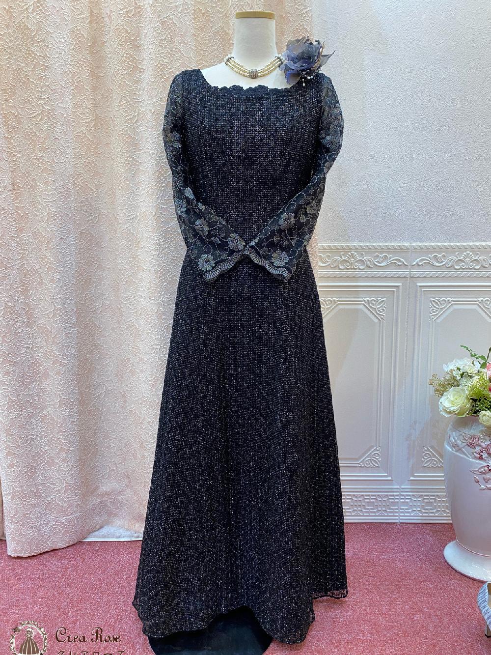 【キャセロラドレス】長袖ワンピースタイプのシルバードレス・結婚式の母親ドレスや背の高いご親族の方に