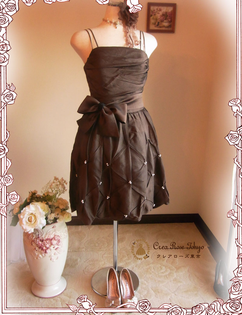 [モニカ]編み上げでフィットするパーティードレス　Ｍ～Ｌ　９～１１号