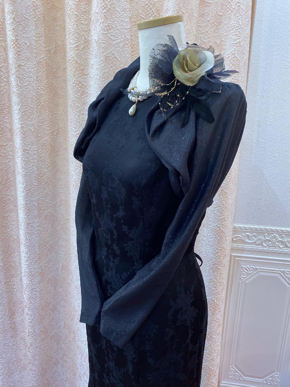 横浜元町　マーメイドラインが綺麗なブラックロングドレスとボレロ【シャマーラブラックドレス＋アガーテクリステルボレロ】シックに黒いドレスをお求めの方におすすめのマザードレス　その他パーティにも