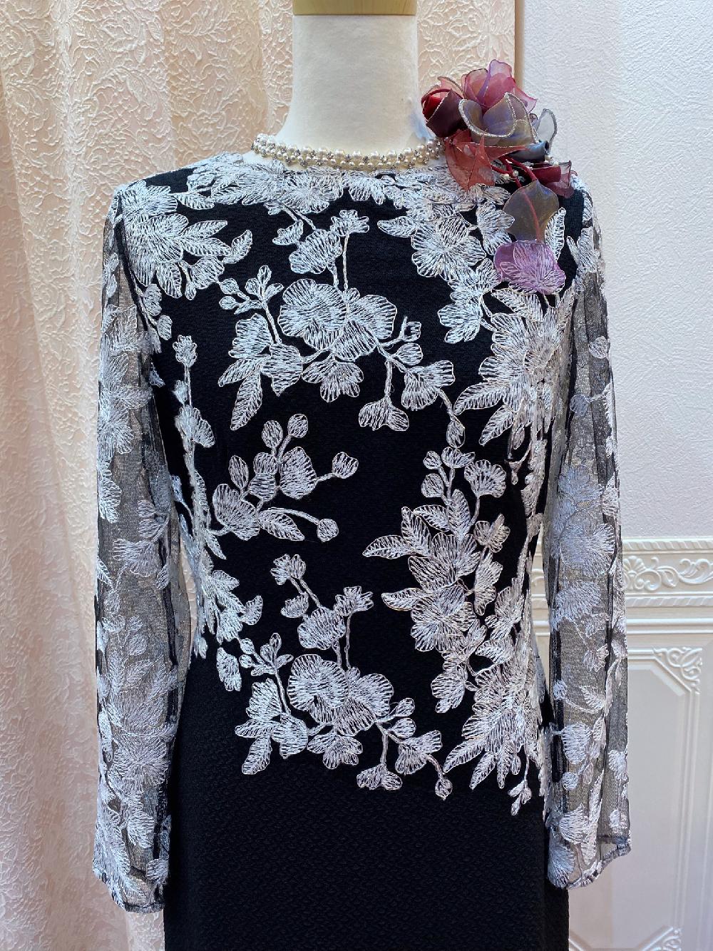 【アルヴァルンドレス】品格ある結婚式お母様ドレス、演奏会やパーティーに