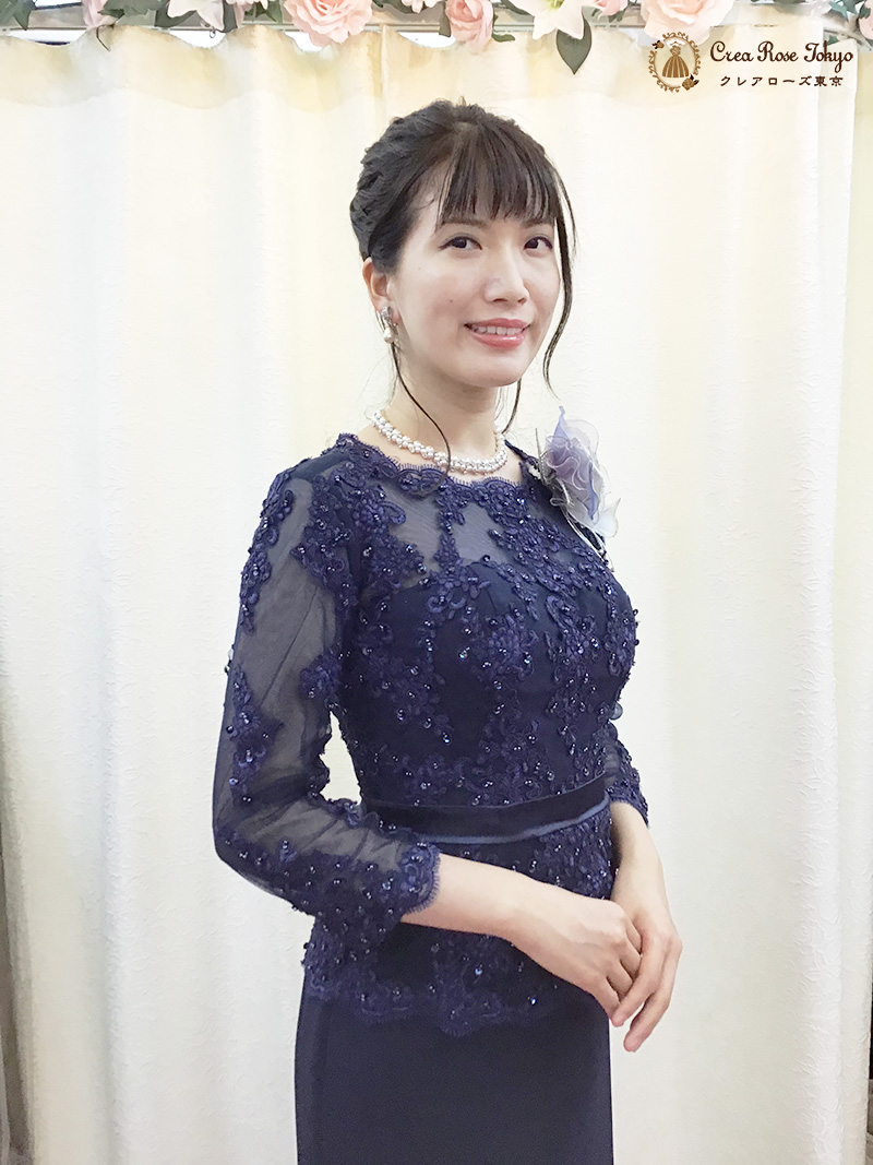7号 輝くビジューが美しいスレンダーフォルム【ヴェロニカネイビー】40～60代のミセスの結婚式に