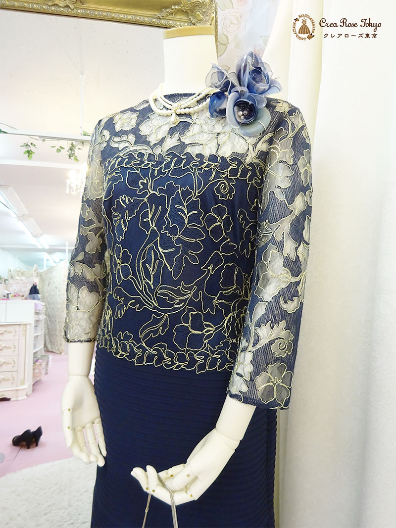 上質！11号（L）ゴールドの刺繍が華やかな【アンドリュードレス】マザーズドレス