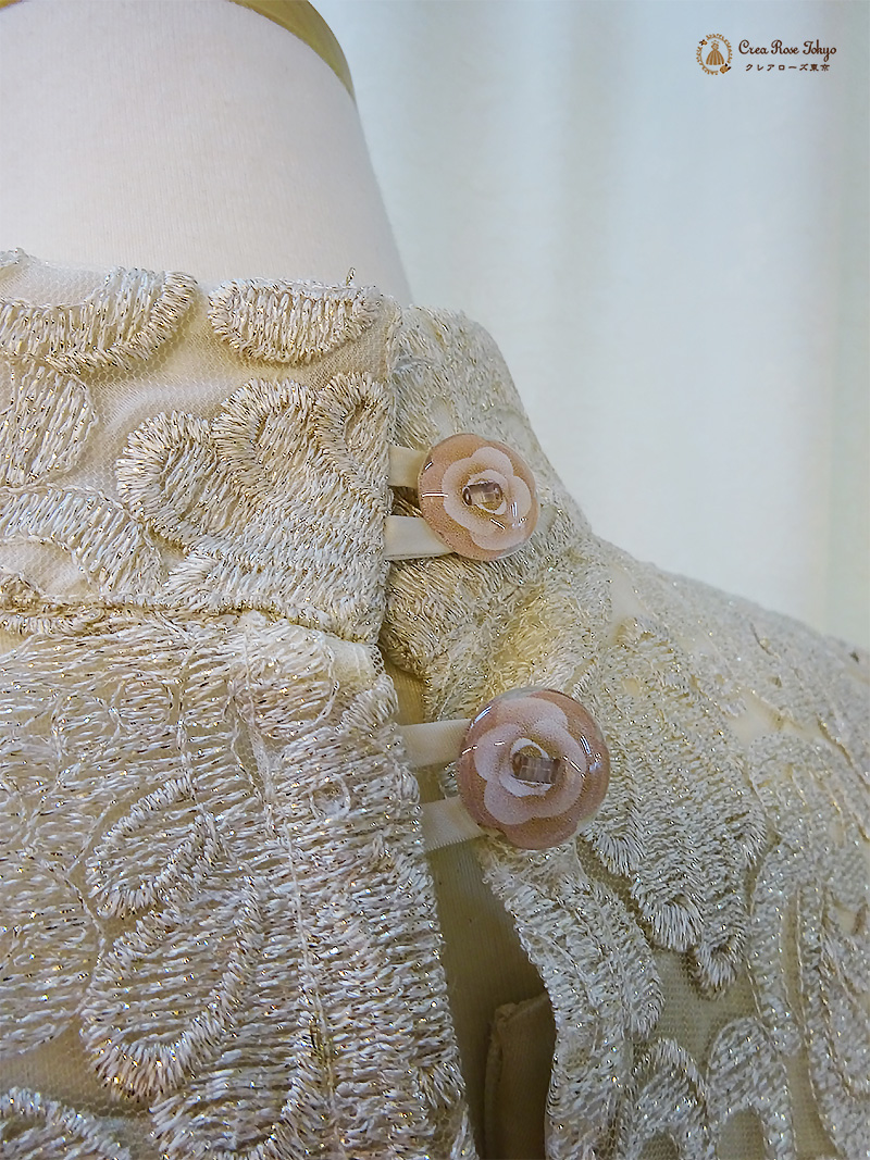 明るく輝く好印象ドレスアップ・スタイル【モナリクィーンドレス＋クラランスボレロ】30～70代の結婚式や格式高いパーティーに