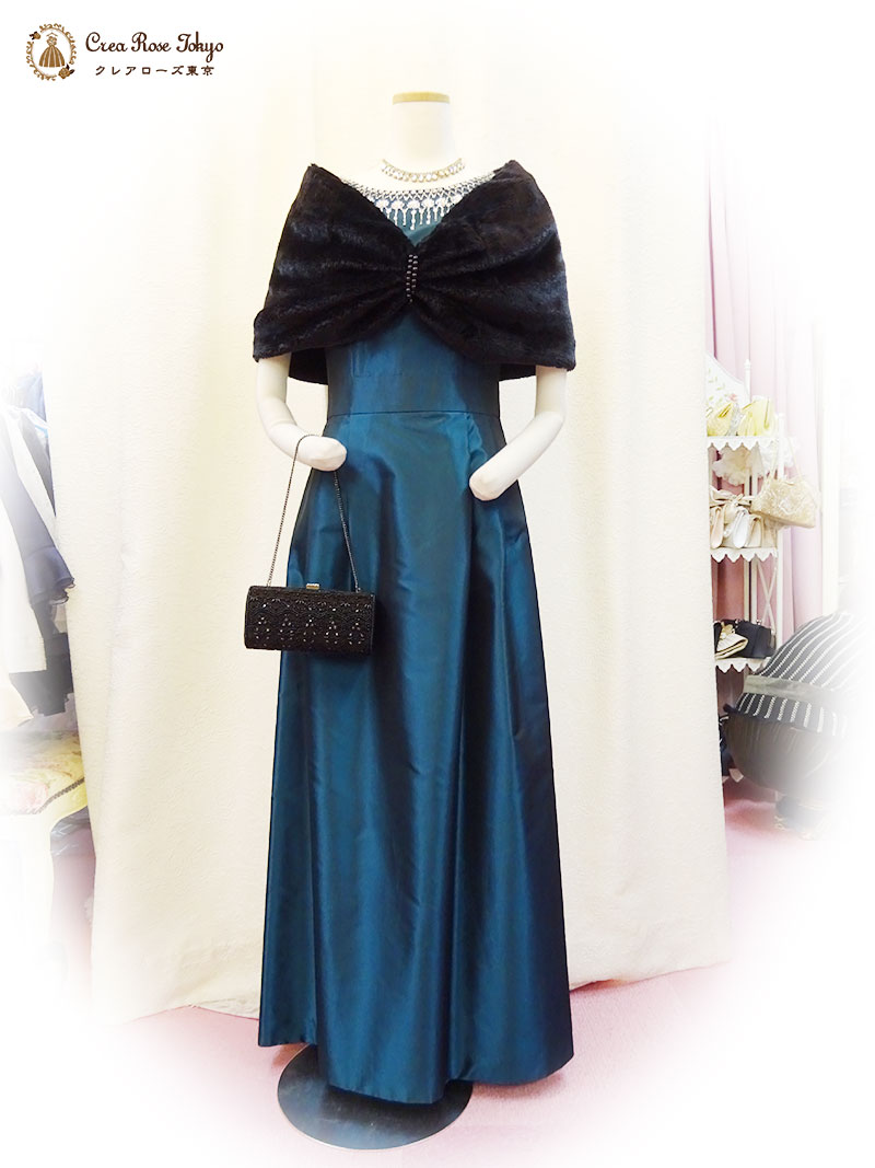 浅草本店　舞台映え！艶やかなブルーグリーンドレス【リンベル】ミセスの発表会におすすめ