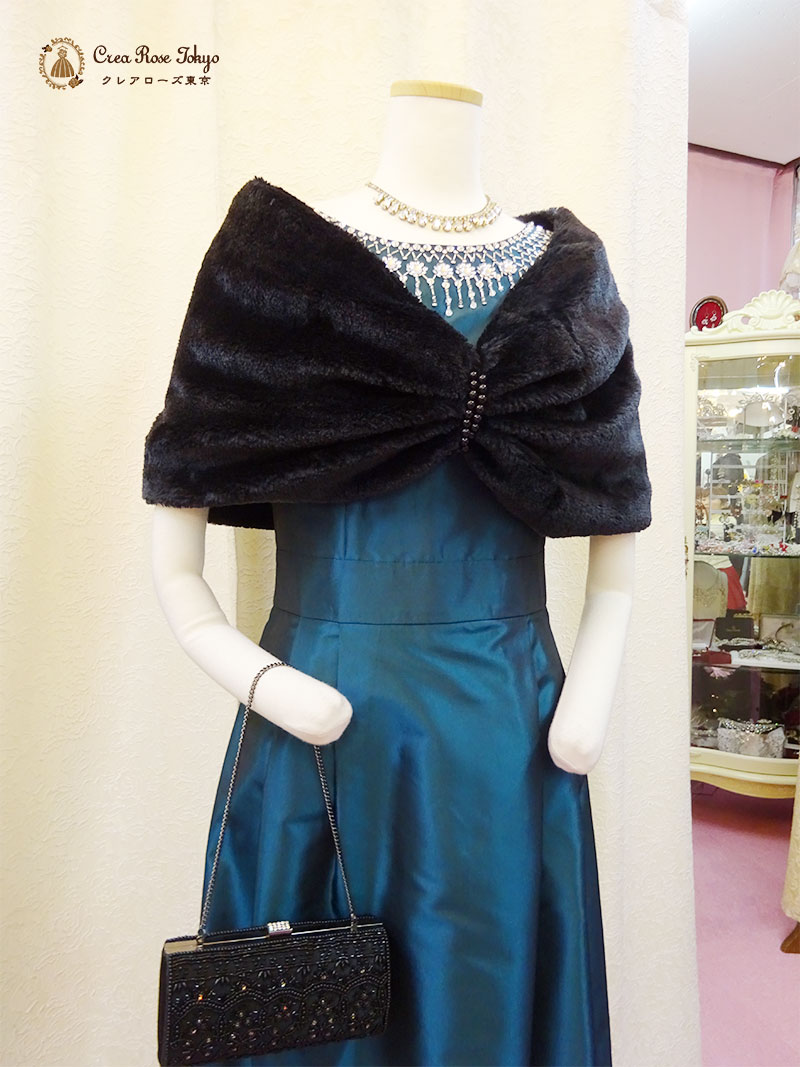 浅草本店　舞台映え！艶やかなブルーグリーンドレス【リンベル】ミセスの発表会におすすめ