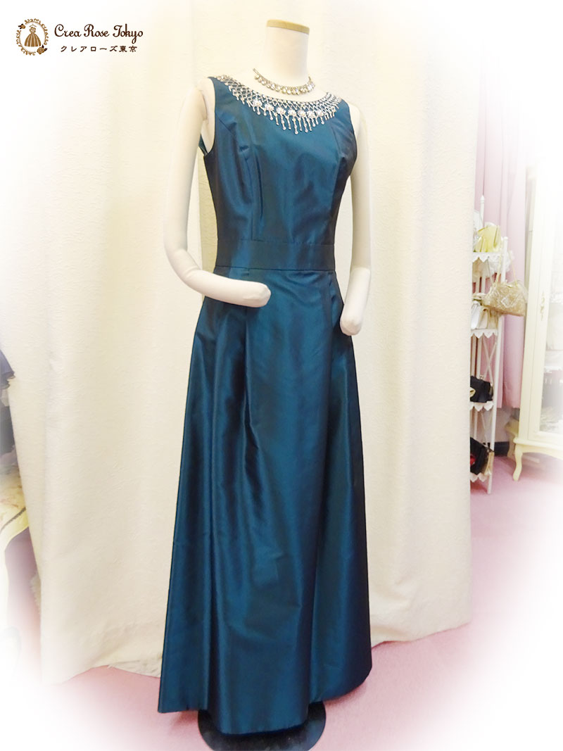 浅草本店　舞台映え！艶やかなブルーグリーンドレス【リンベル】ミセスの発表会におすすめ