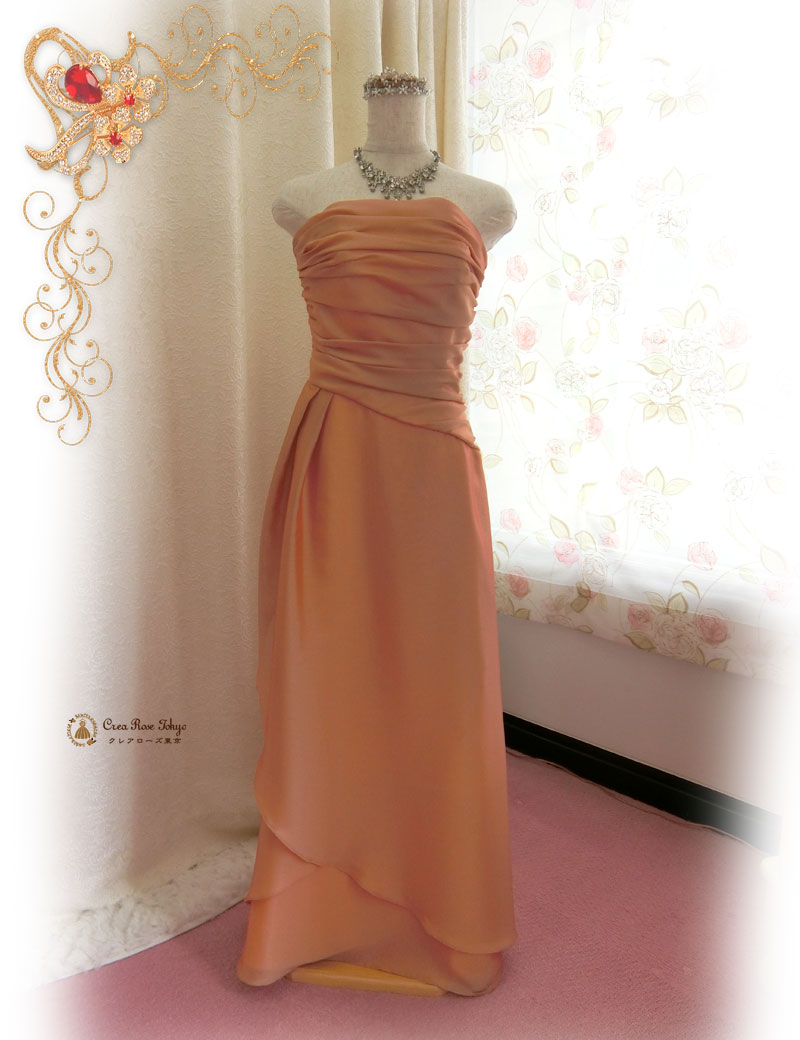 [カサブランデ]光沢感のあるオトナなロングドレス