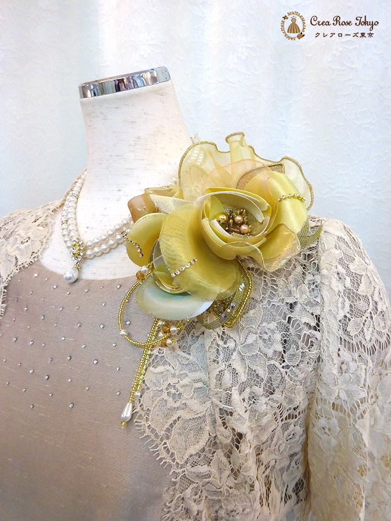 ナチュラルなクリームカラーの総レースボレロ【ソフィーレースクリームボレロ】ミセスにおすすめ