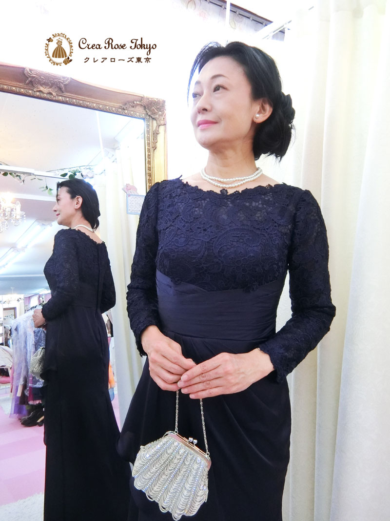 [アザレアドレス]Mサイズのお母さまに人気のネイビー！レースの袖が上品なマーメイドサテンドレス