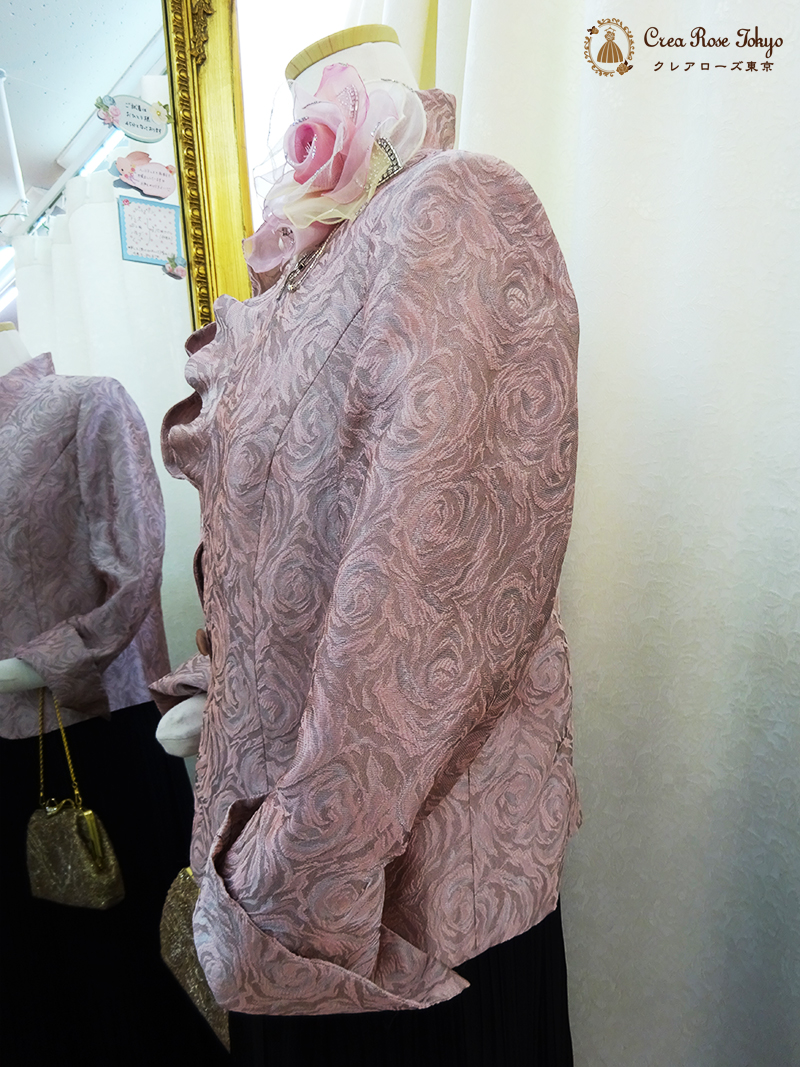 前当て付き！【クレメントレディジャケット】バラの地模様が華やかな