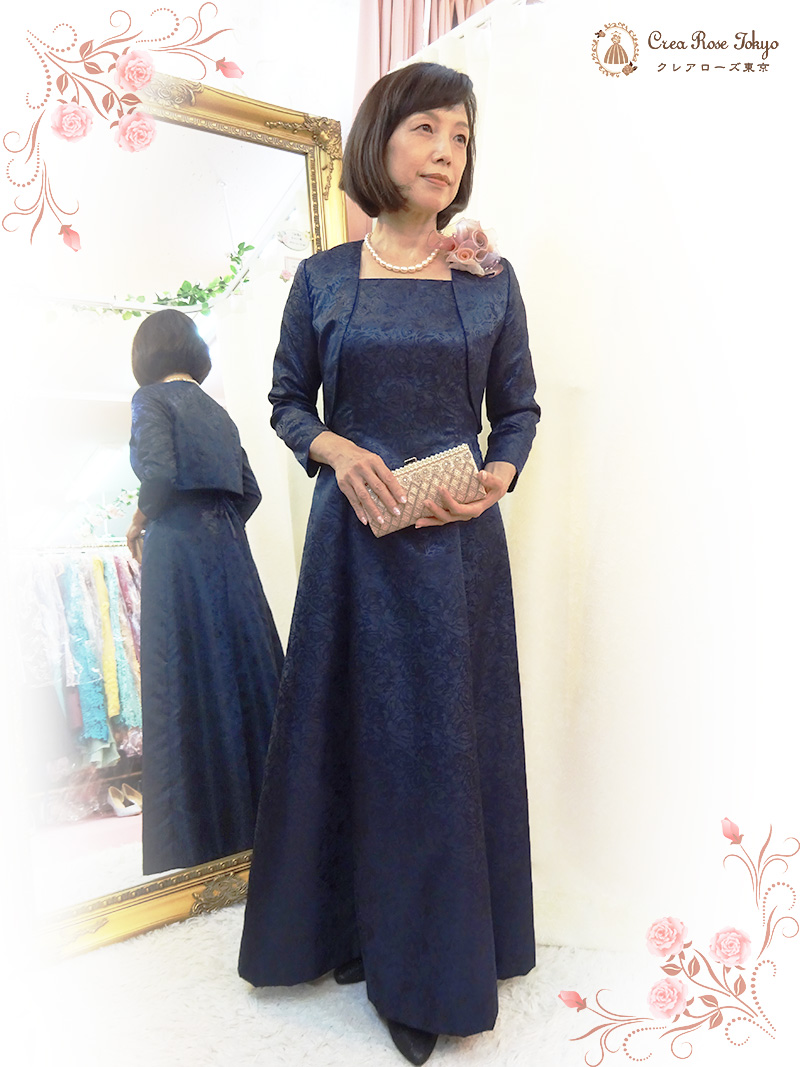 光沢ある生地いっぱいに咲くバラの地模様が美しい【ミシェルネイビージャケット】結婚式のお母さまなどに