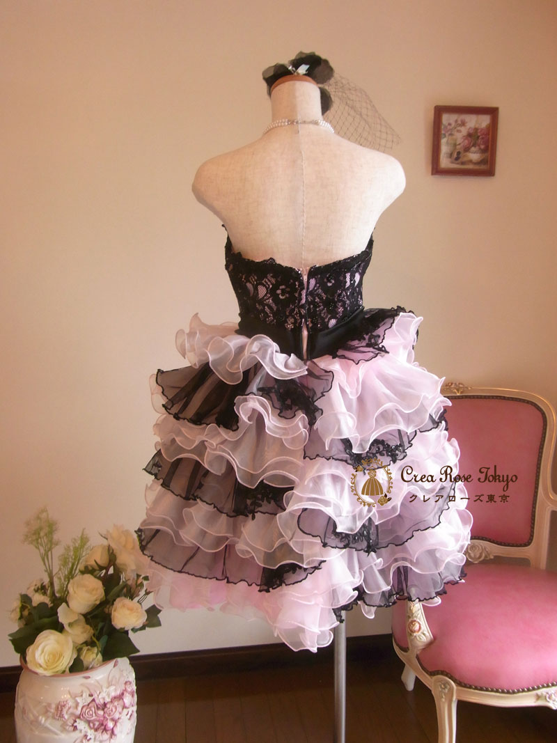 レンタルドレス東京[ロザリーナ]大人気！ピンク×黒の豪華ミディアム