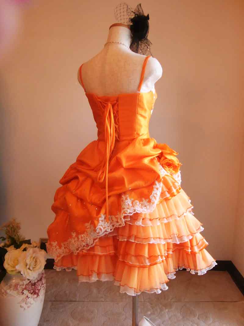 プリマヴェーラ]オリジナル！豪華オレンジドレス｜レンタルドレスの