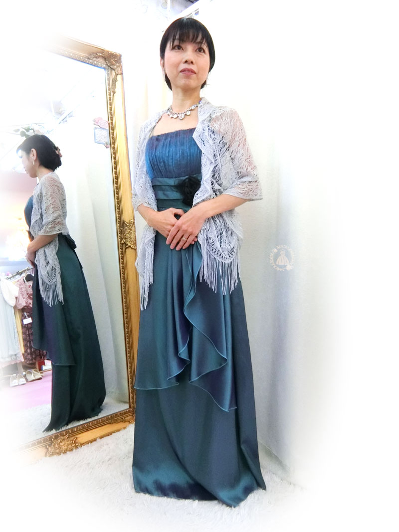 [アルフリード]ミセスの発表会におすすめ！舞台映えのするドレス