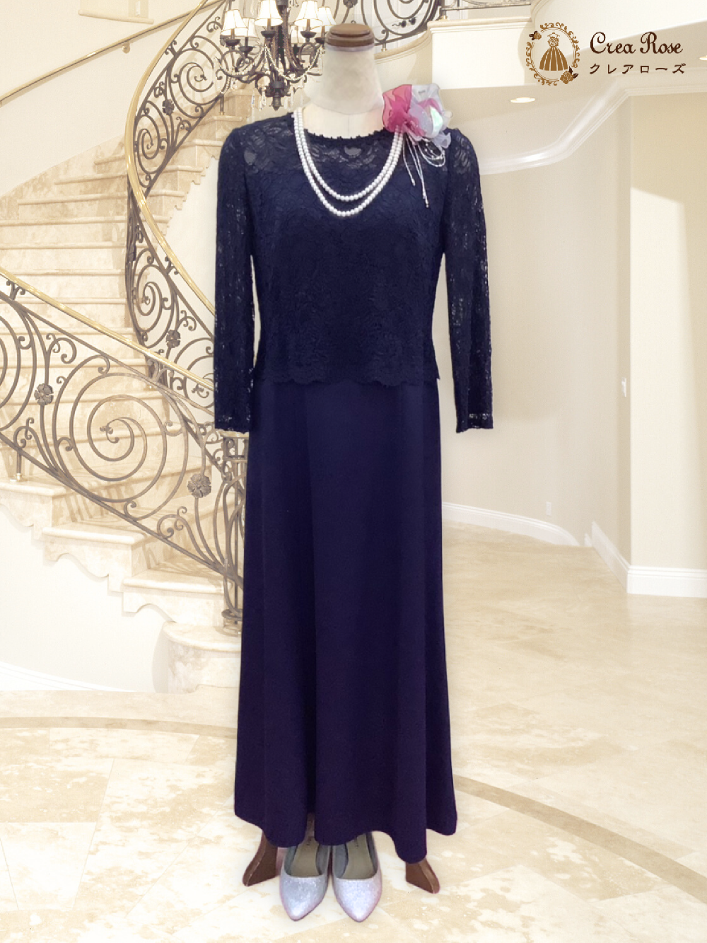 落ち着いた格調高いＩラインドレス